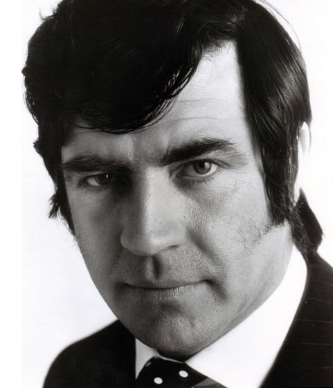 daveainsworth63's tweet photo. Remembering the great English actor Alan Bates who was born on tbis day in 1934. He died in 2003. #AlanBates #AKindOfLoving #WhistleDownTheWind #GeorgyGitl #FarFromTheMaddingCrowd #TheFixer #WomenInLove #TheGoBetween #TheRose #TheMayorOfCasterbridge #AnEnglishmanAbroad #TheShout https://t.co/aUk5HffIeR