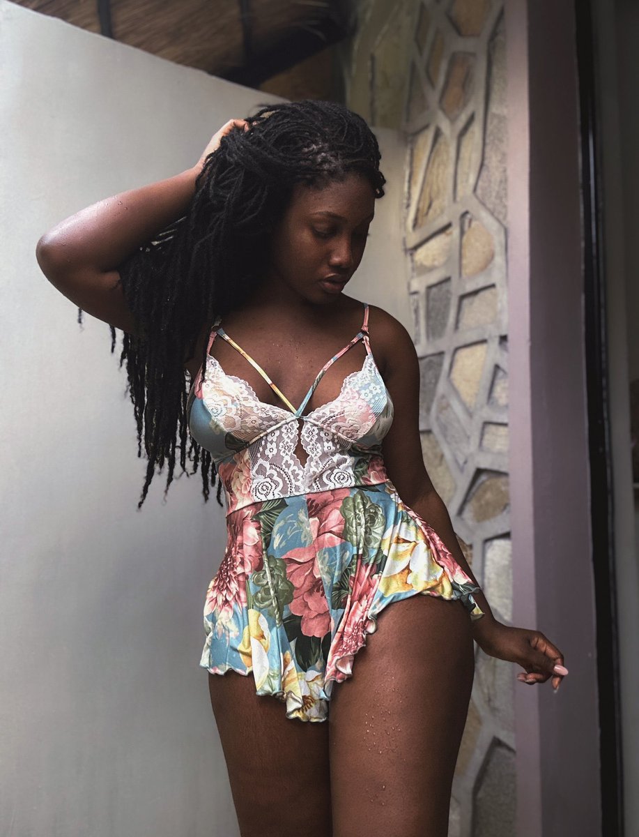 Paris Senpai tweet media