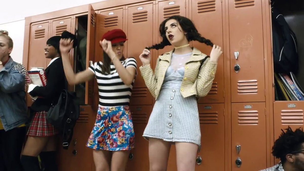 Pop Crave tweet media