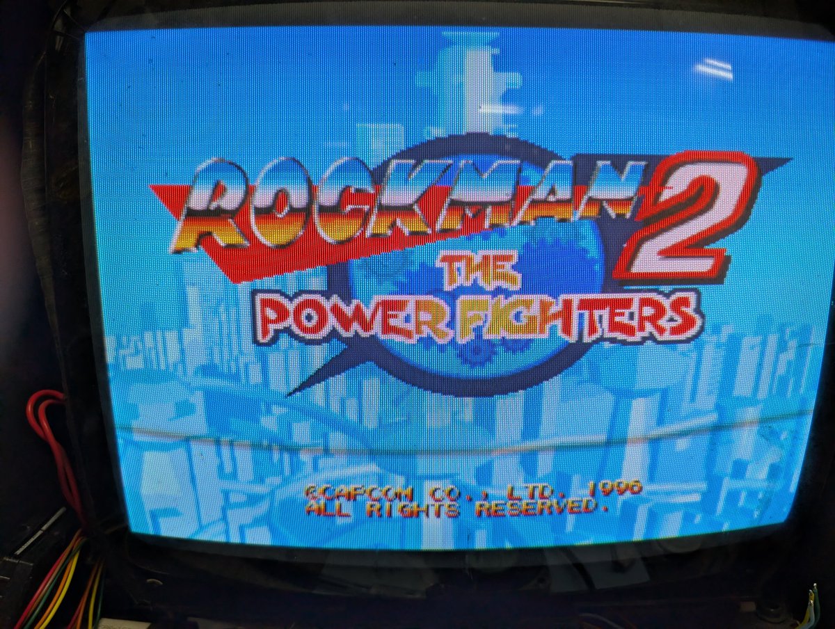 なんと店頭でカプコンのアーケード基板の「ロックマン ザ・パワー