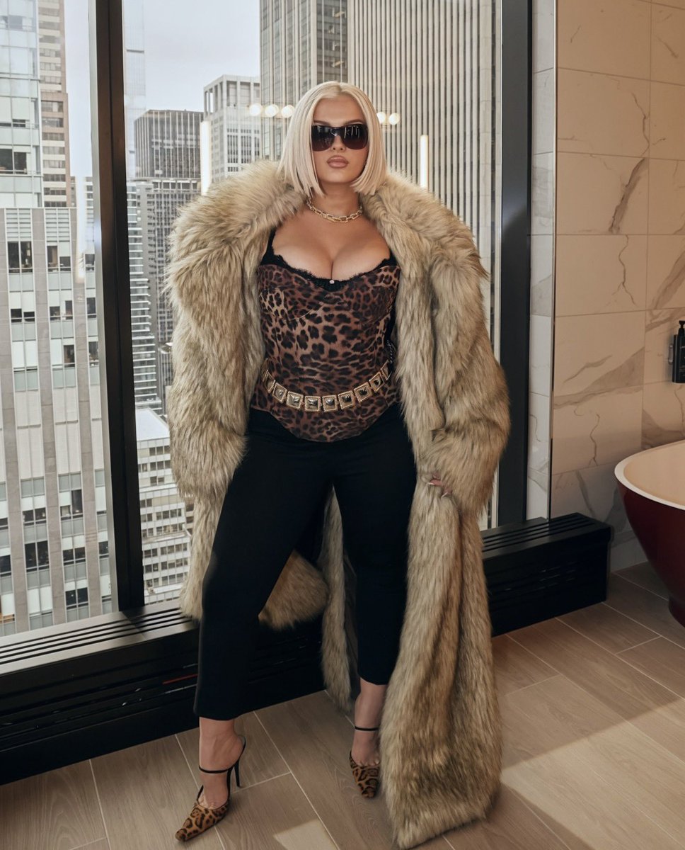 Bebe Rexha's most streamed album tracks on Spotify:

1. Bad Bitch- 205m 
2. Knees- 114.8m  
3. Self control - 69.3m
4. Break my heart myself - 55.2m
5. 2 souls on fire- 52.4m 
6. (Not) The one- 47.3m  
7. Ferrari - 44.5m
8. Atmosphere - 32.7m
9. Sweet beginnings- 30.9m