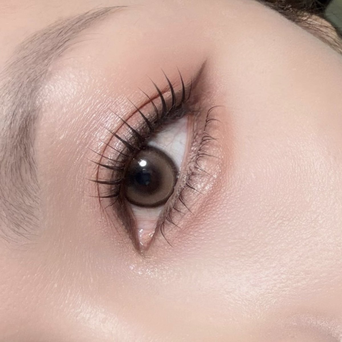 แต่งตาล่ะะ สีสวยเป็นโทนที่ใช้ง่ายจริงอ่ะ✨🫶🏻เนื้อนุ่มสีละมุนชัด