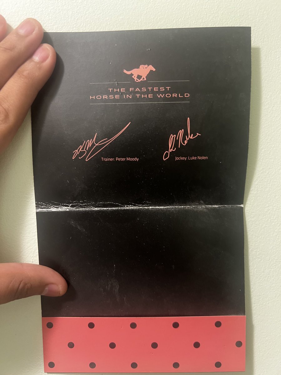 lachlanmitch007's tweet photo. Found this while looking for something else. A special @tabcomau bet slip holder.
The euphoria around her was something else and the merch on offer made her feel like a pop star!
What a mighty mare!
Vale Nelly. 🌹
#BlackCaviar https://t.co/tgw3c4m4XO