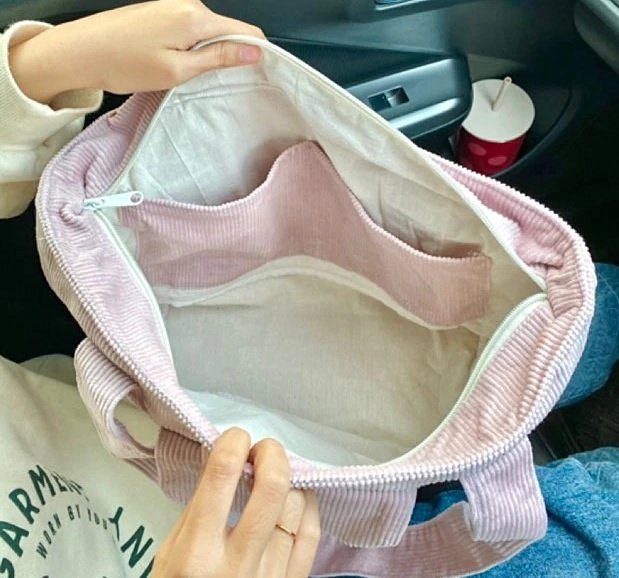 large capacity pink bags

a thread