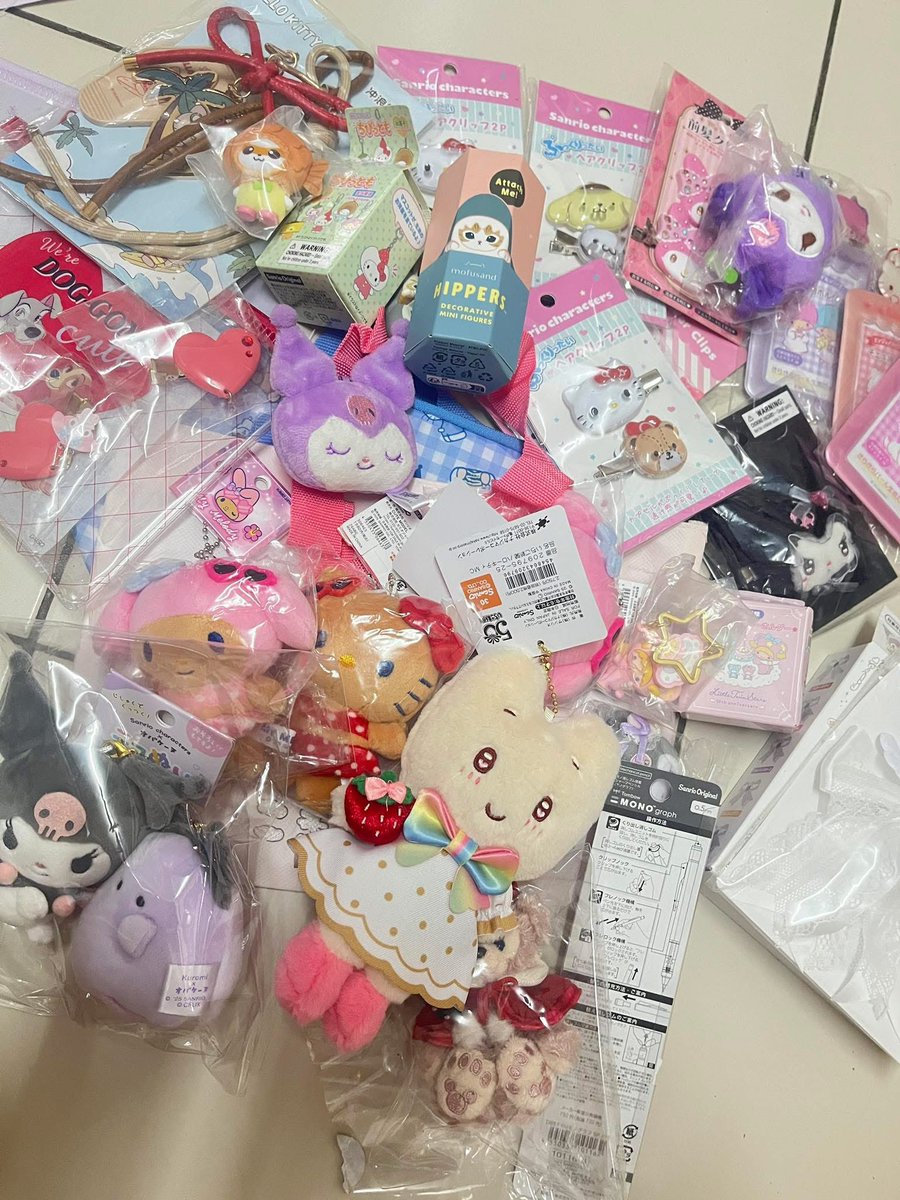 มาปล่อยของบางชิ้นให้ค่ะ #ตลาดนัดsanrio #ตลาดนัดซานริโอ้ #กิ๊บsanrio #กิ้บซานริโอ้ #ส่งต่อซานริโอ้ #sanriothailand #kuromi #ตลาดนัดsanrio