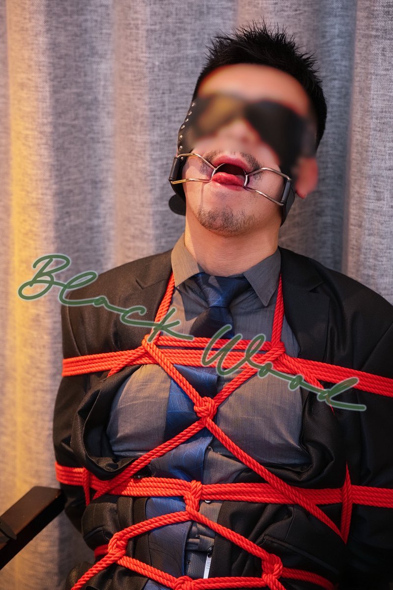 Black Wood tweet media