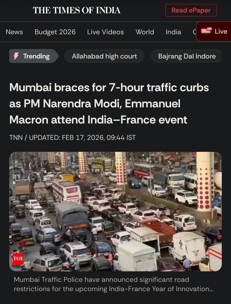 epppyyy's tweet photo. I am unable to go home (20m from airport) for over 9 hours because our prime minister wants a guest, and has blocked the entire highway https://t.co/4ojb4Lmlgb