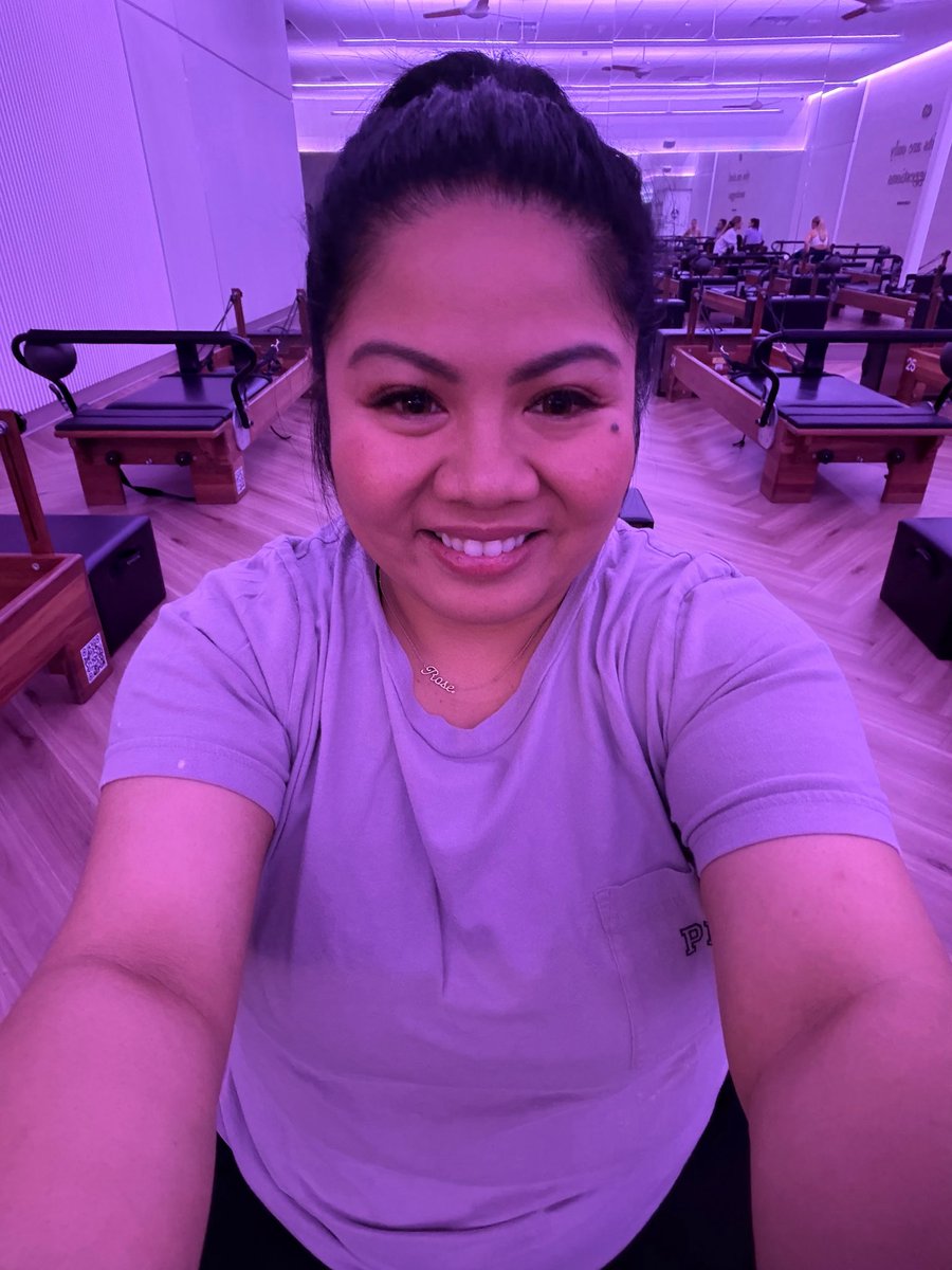 RoseEnriquez's tweet photo. Happy Monday ππ»ββοΈ #Pilates #CoreisLife https://t.co/ZLwZ50d3UF