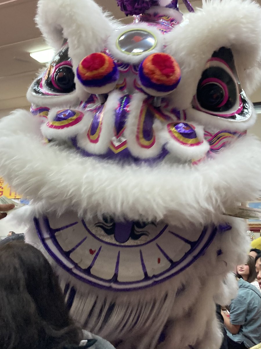 huyen・comm: waitlist only tweet media