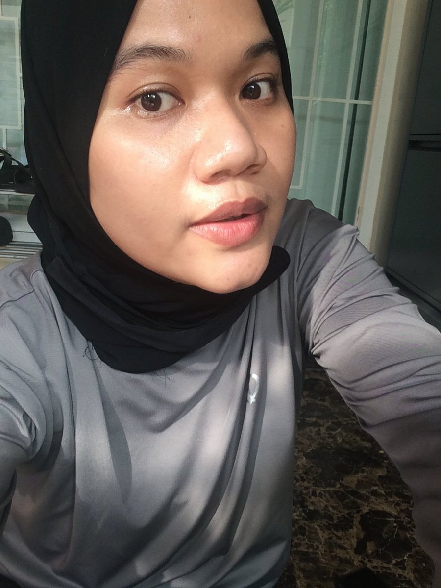 Tanpa make up pun masih oke oke aja.