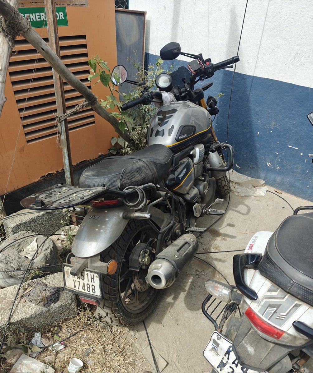 NirupanGupta's tweet photo. 40+ DAYS &amp; still no fuel tank for my TVS Ronin (KA51HX7488) at RPM Service Centre, E-City Blr
No ETA or updates from @tvsmotorcompany. This delay is now risking my insurance claim rejection by @GoDigit.
Fix this @tvsmotor_help or I’m taking legal action. 
#TVSMotor #BadServic https://t.co/qfnpB3vnB4