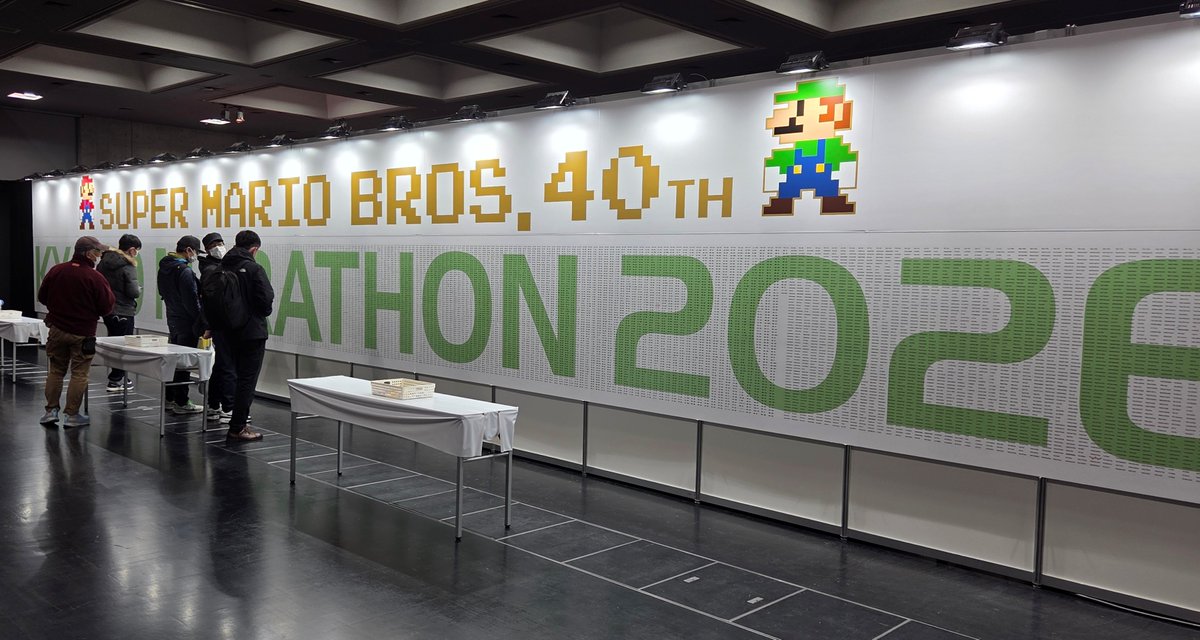 linearkyoto's tweet photo. 令和8年2月13日・14日、「京都マラソン2026おこしやす広場」で、リニア京都誘致のＰＲグッズを配布。オープン前から入場口に多くのランナーの方が並ばれ、会場出口付近に設置したＰＲグッズも早々にお持ち帰りいただきました。多くの方にリニア京都誘致の取組について知っていただくことができました。 https://t.co/XKHvHyRoxi