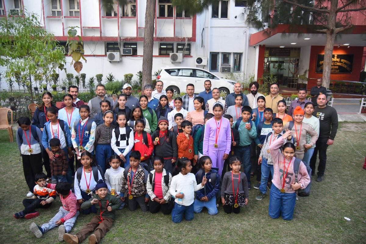 Amritsar Customs tweet media