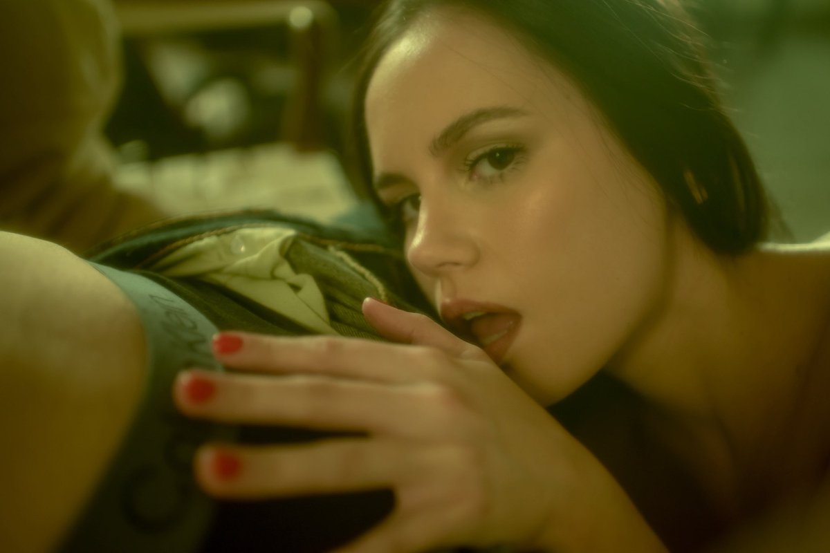 moss von faustenberg tweet media