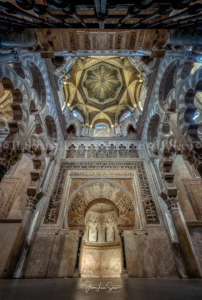 🗣️ Mezquita - Catedral de Córdoba enclave de #HistoriaArteyCultura que enamora 

📸 Juan Luis Seco 

#cordoba #cordobaesp #mimaacordoba #nonina