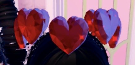 kittyiuii_'s tweet photo. I need to see someone cosplay Ivan &amp; Till with the 2x halo when it officially comes out  .·°՞(¯□¯)՞°·.
#royalehigh #ivantill #bl https://t.co/vXgWZf8OI7