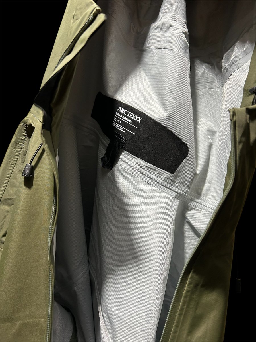 JoshFaraon's tweet image. Arc’teryx Beta Lt Gore-Tex
Brandnew with hangtag

XL ( 23x29 ) Dimensions
Complete, Waterproof guaranteed 

5.5k only. 
Dm for details. Thankyou!

#arcteryx #betalt #gorpcore #outdoor #hiking #waterproof #goretex #Mountaineers