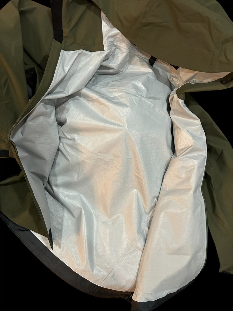 JoshFaraon's tweet image. Arc’teryx Beta Lt Gore-Tex
Brandnew with hangtag

XL ( 23x29 ) Dimensions
Complete, Waterproof guaranteed 

5.5k only. 
Dm for details. Thankyou!

#arcteryx #betalt #gorpcore #outdoor #hiking #waterproof #goretex #Mountaineers