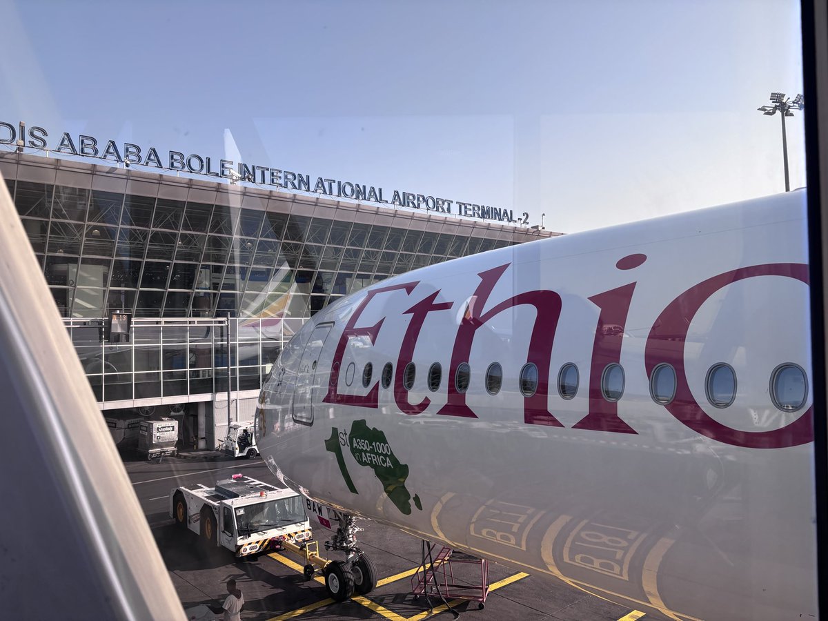 Lerato Mbele tweet media