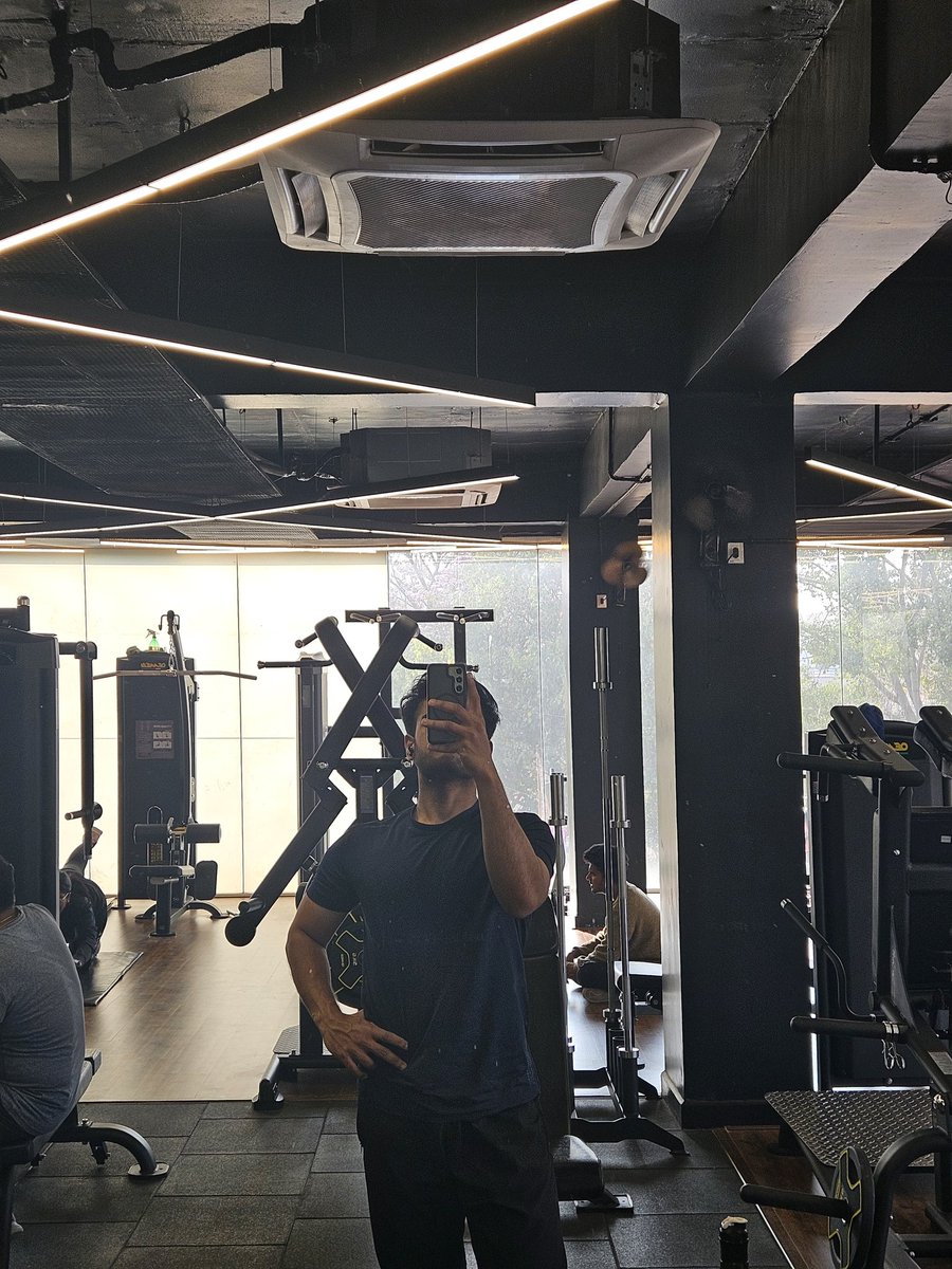 Sidharth tweet media