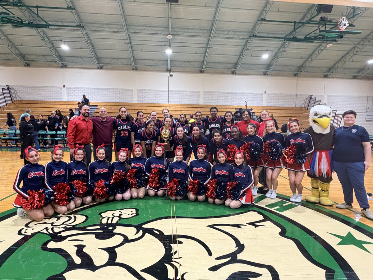 AniKa Faye tweet media