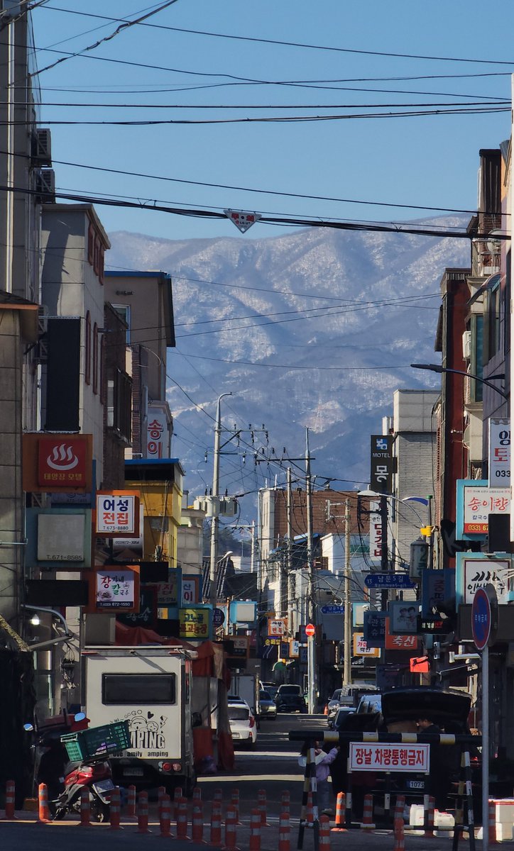 leepudding_'s tweet image. 🌊🌊🌊🌊 ⛰️