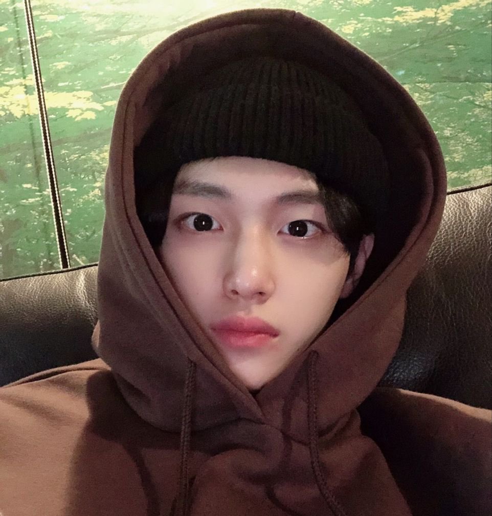 chrryever's tweet photo. 10대 또오꾸마 미치겟네 https://t.co/xEduJPqECF