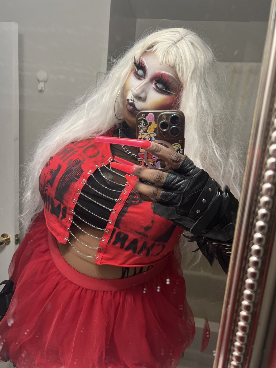B_Ames's tweet photo. My Valentine's Day look in New Orleans! ❤️🤍🖤🤎 I DJ'd at three parties! #trans #MardiGras #BAmes #BallroomScene #Legend #DJ #transdj #ValentinesDay2026 https://t.co/727p1QVgrQ