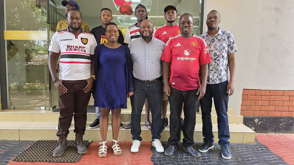 mwaurakab's tweet photo. Delighted to have engaged with the Advocates practicing in Siaya.
I heard you colleagues. We will continue building on the work already done for the betterment of our society!
#ProgressBeyondPromises
#TwendeNalo
#MwauraKabataForLSKPresident https://t.co/fnJIRkA8sa