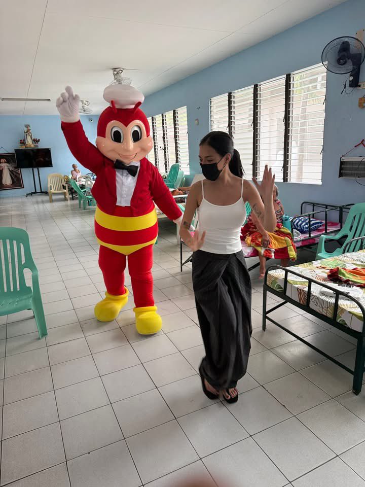 Sparkle GMA Artist Center tweet media