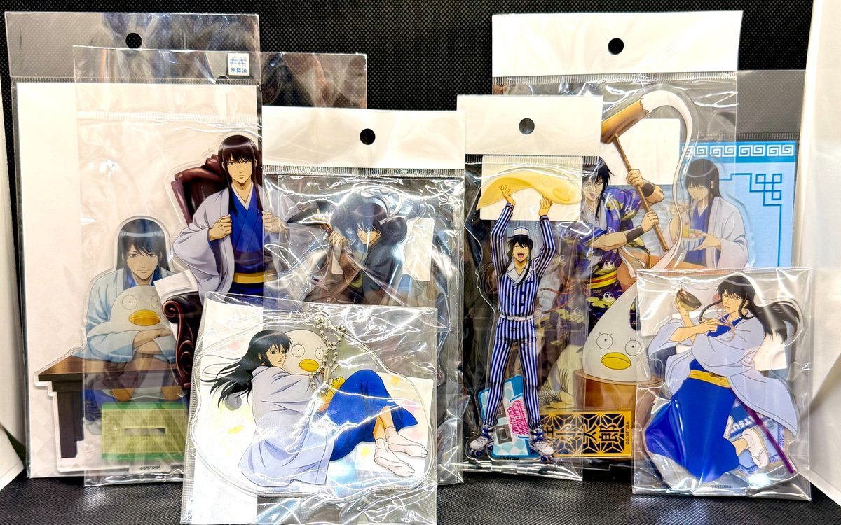 銀魂 マルイ 浴衣 桂小太郎 アクリルバッジ 💣ヅラじゃない桂だ💣】 銀魂より、桂小太郎のアクリルスタンドや