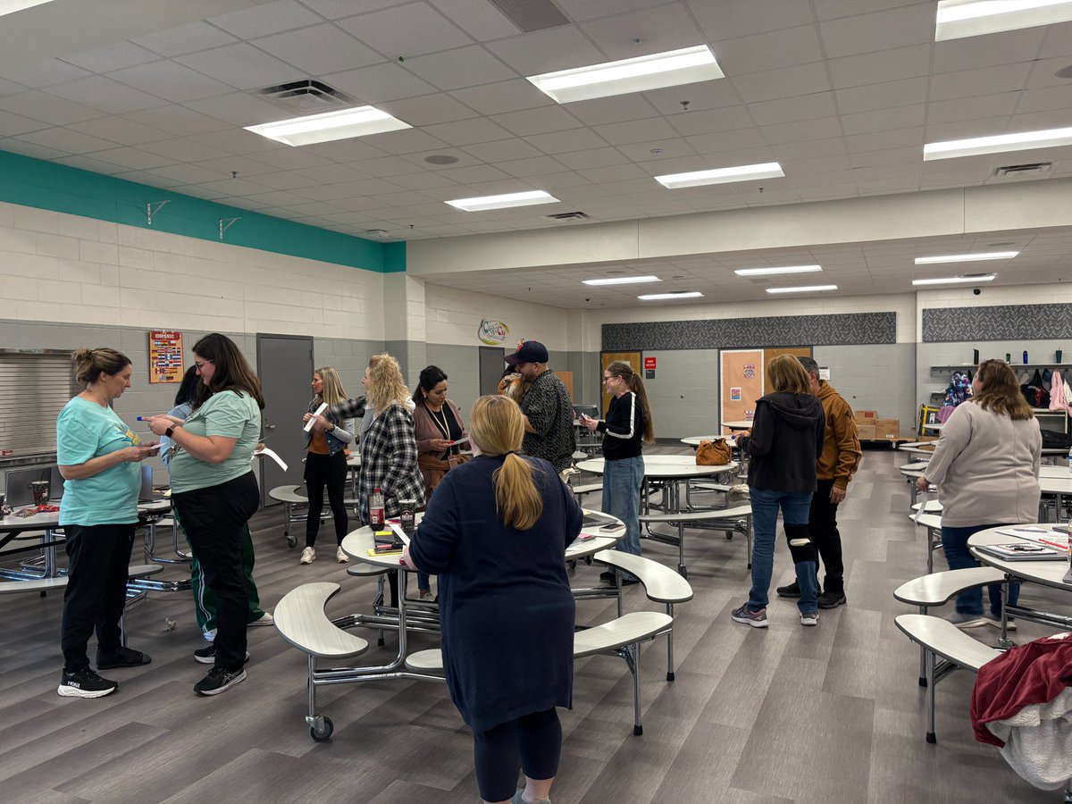 NevarezESL tweet media