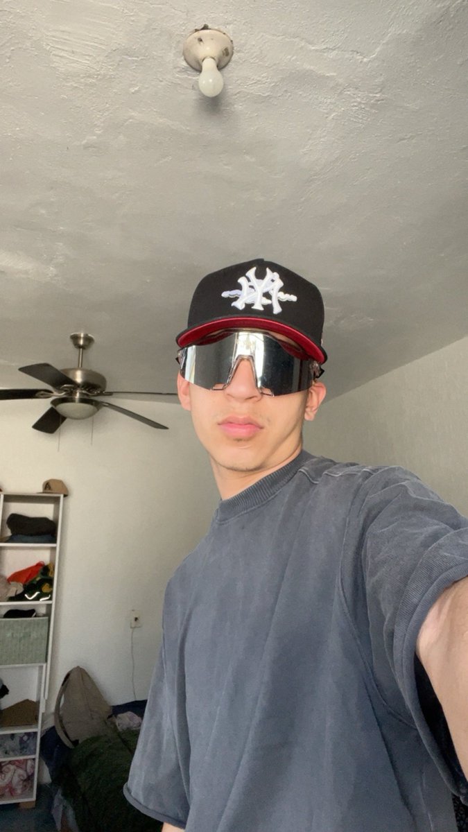 eugenioreyr's tweet photo. 😎 https://t.co/5esOmvG0Zz