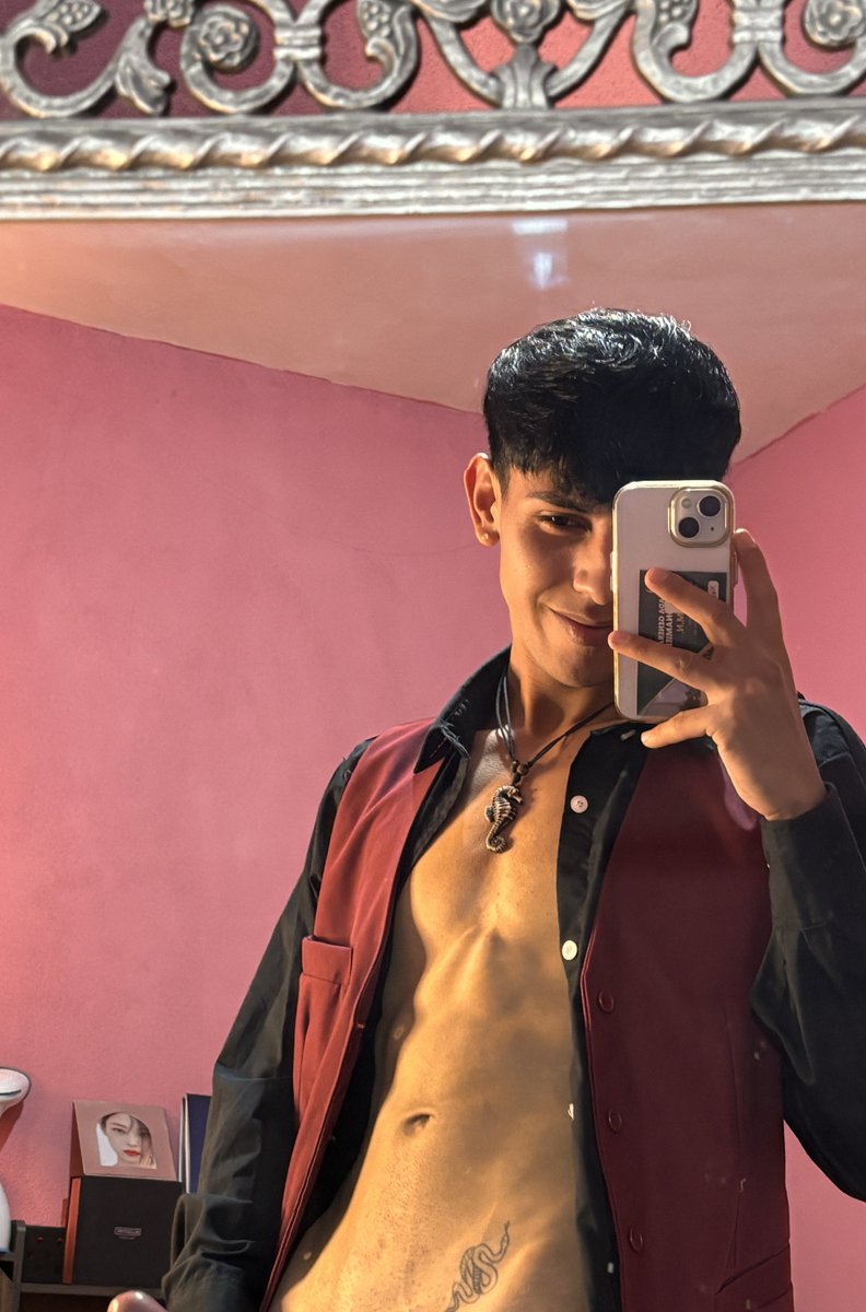 No quiero que me pidas permiso …. Quiero que me mires y pierdas el control solito 🔥