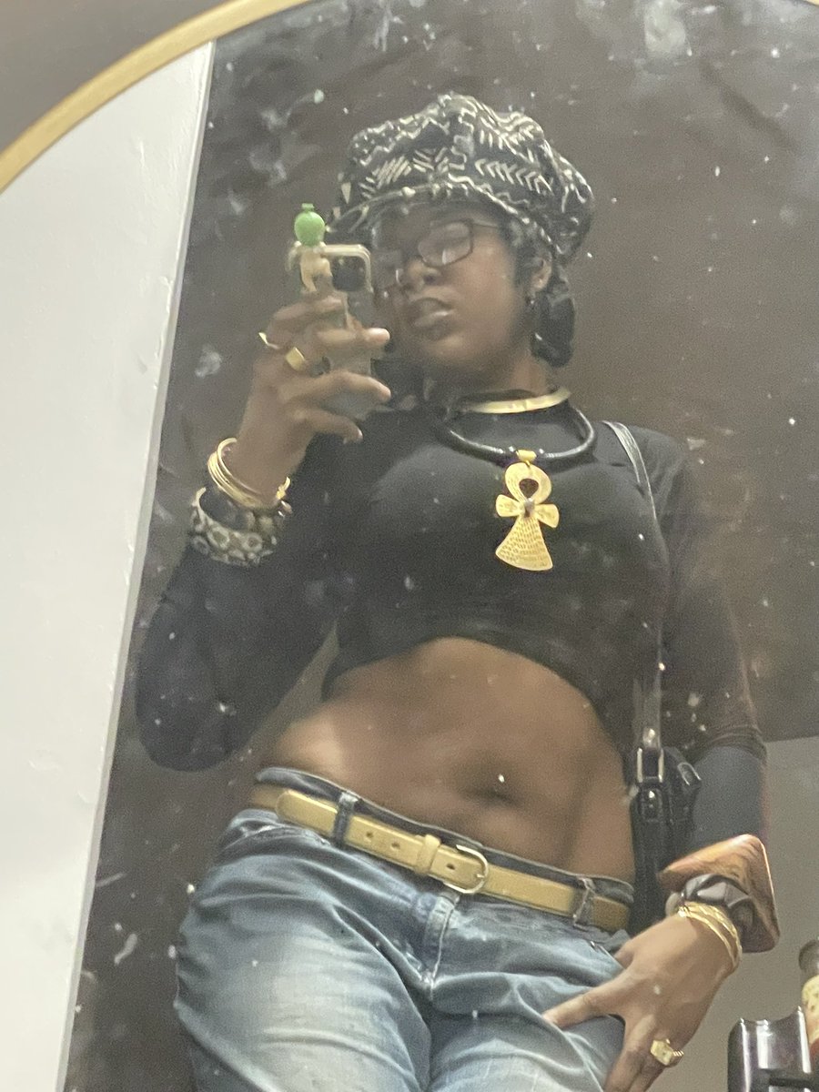 Haywood Jablomi ™ tweet media