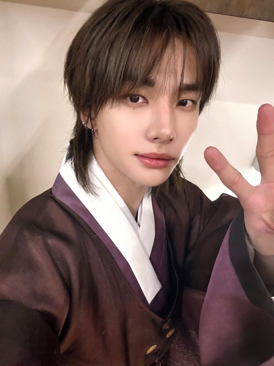 realstraykids instagram update