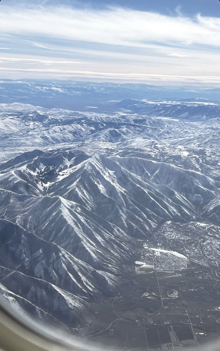 flyodonnell's tweet photo. #SLC https://t.co/7kwuIeVOqs