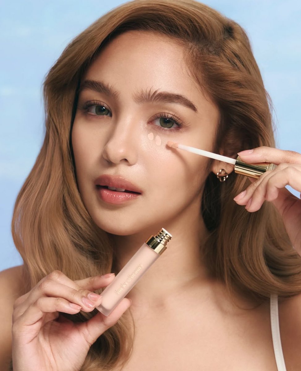 [📲]  𝓐𝓷𝓭𝓻𝓮𝓪 𝓤𝓹𝓭𝓪𝓽𝓮𝓼   ( fan page only)

Lucky Beauty posted photos of #CeoBlythe. The Angel Skin Veil family just got bigger.

Engage: instagram.com/p/DU2SPhvAarw/…

<a href="/iamandrea_b/">Andrea Brillantes</a>  | #AndreaBrillantes