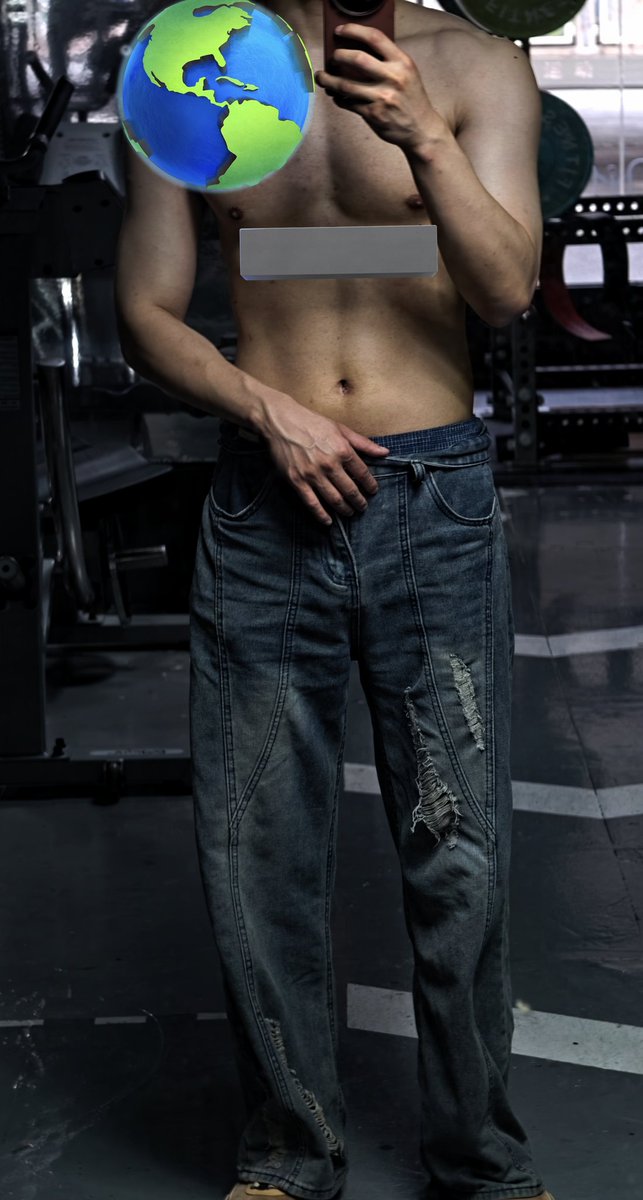 taka tweet media
