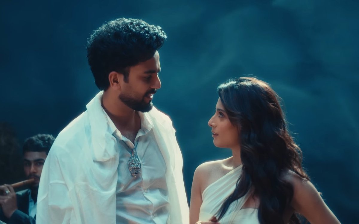 shiviinlove's tweet image. That "Bawli jaam laage Sector mei"🔥  

#ElvishYadav  #Elvisha