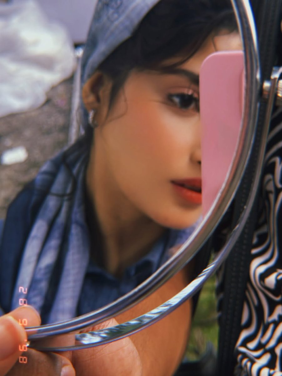 SajalFanClub's tweet photo. https://t.co/EpVMA0YK5K