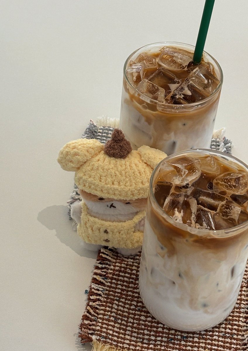 백현이도 큥친들도 모두 새해복 왕 많이 받으세요♡݁ᡘ֯ .ܸ ݂ .ܸ ྀི১݂