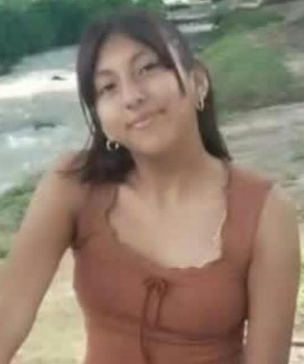 desaparecidaorg's tweet photo. María de los Ángeles Cardozo tiene 15 años, desapareció el 13/2/26 en Monterrico, provincia de Jujuy. Es delgada, altura 1,60. Vestía remera negra y bermuda de jean azul corta. Se hizo la denuncia. Por favor compartir y avisar #Urgente☎️388-6828607, o 911 

#Monterrico #Jujuy https://t.co/eh4ly5DXEg