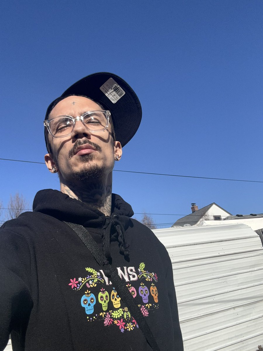 DID_I_DO_THAT_X tweet media