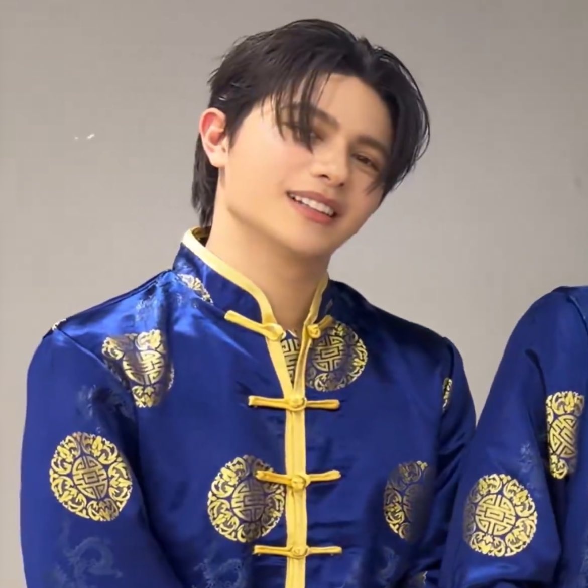 sarah ✯。˚♡ ★ dibungkam elon tweet media
