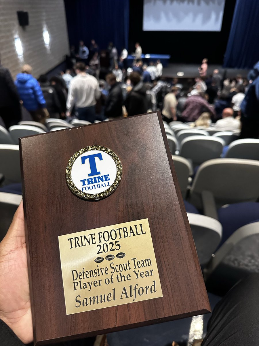 Samuel Alfred ll💫 tweet media