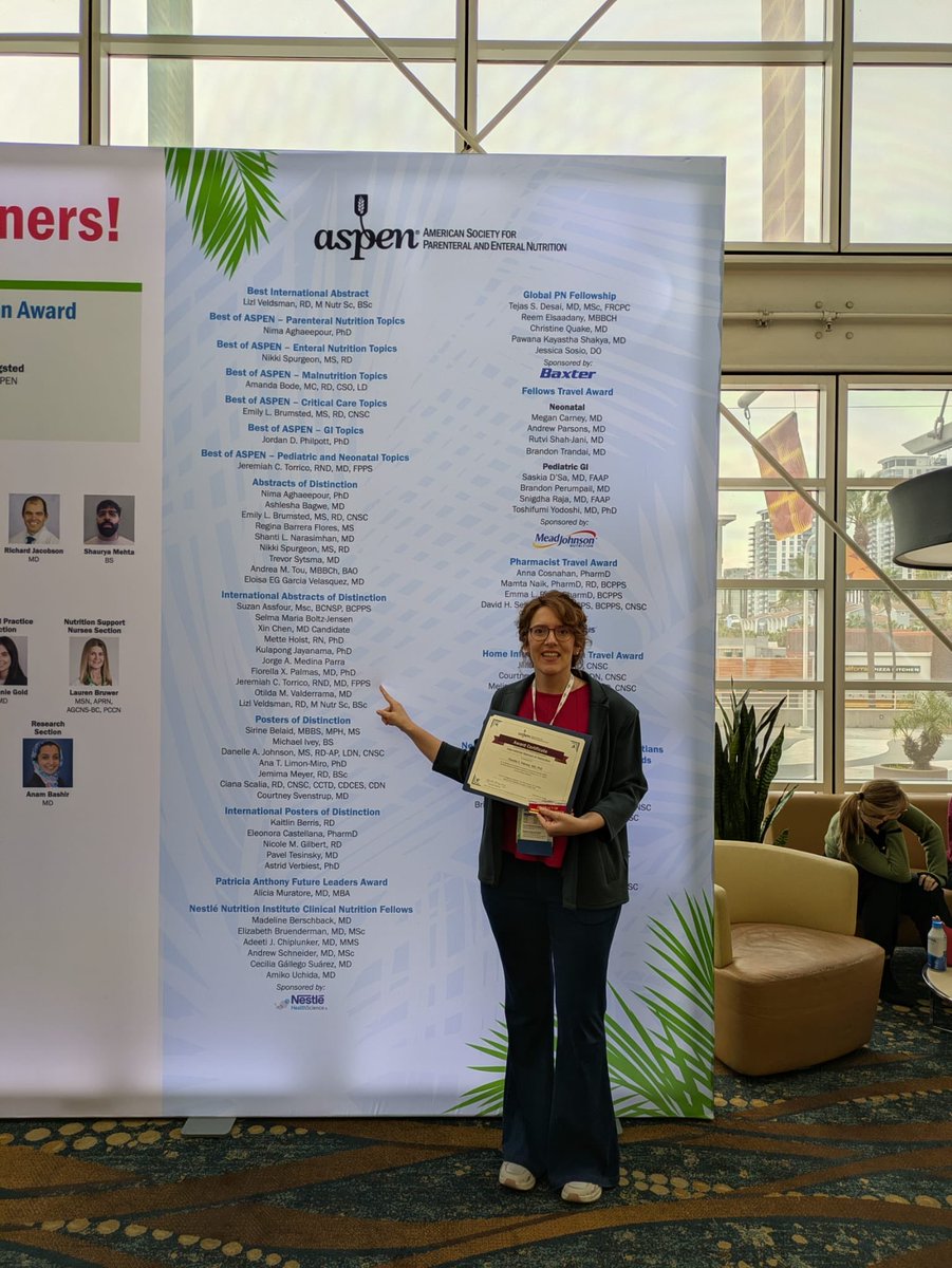 NutriSeen's tweet photo. Orgullosos de nuestra compañera @fiorela_pm que ha conseguido una distinción por su abstract en @ASPEN_nutrition se nota que en 🇪🇸 #nutritionmatters 👏🏼👏🏼👏🏼👏🏼 https://t.co/rrHAxcGmuj