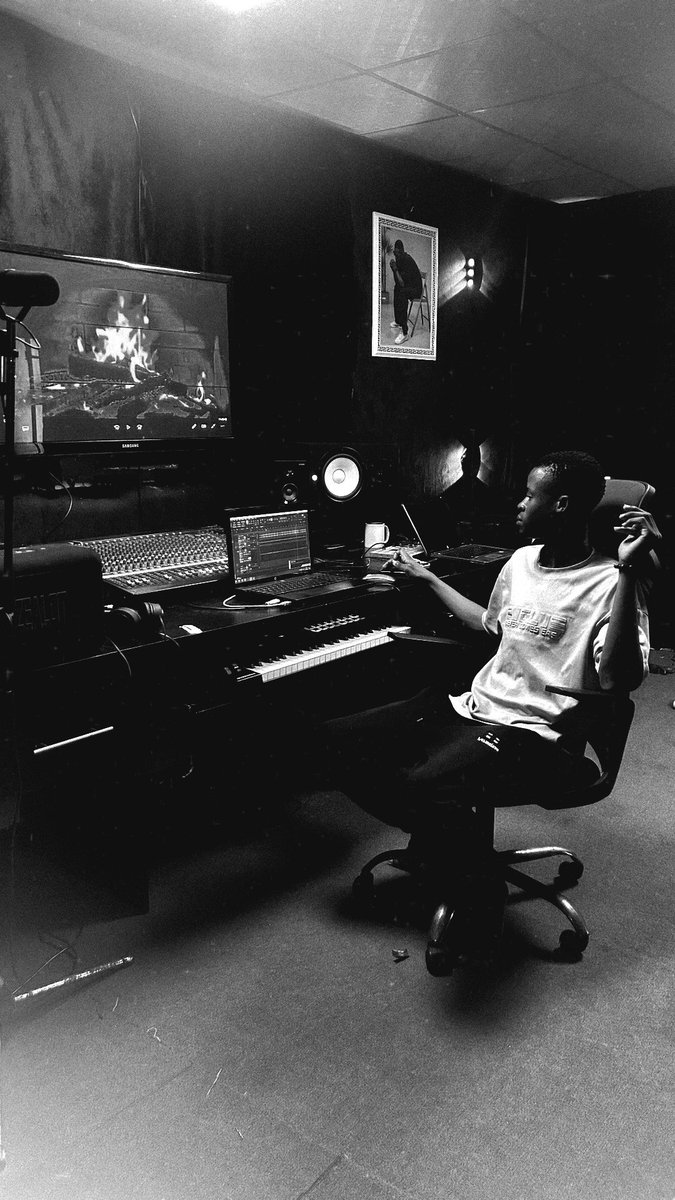 ferickmusik's tweet photo. 🎙️ https://t.co/iRTA6jBguS