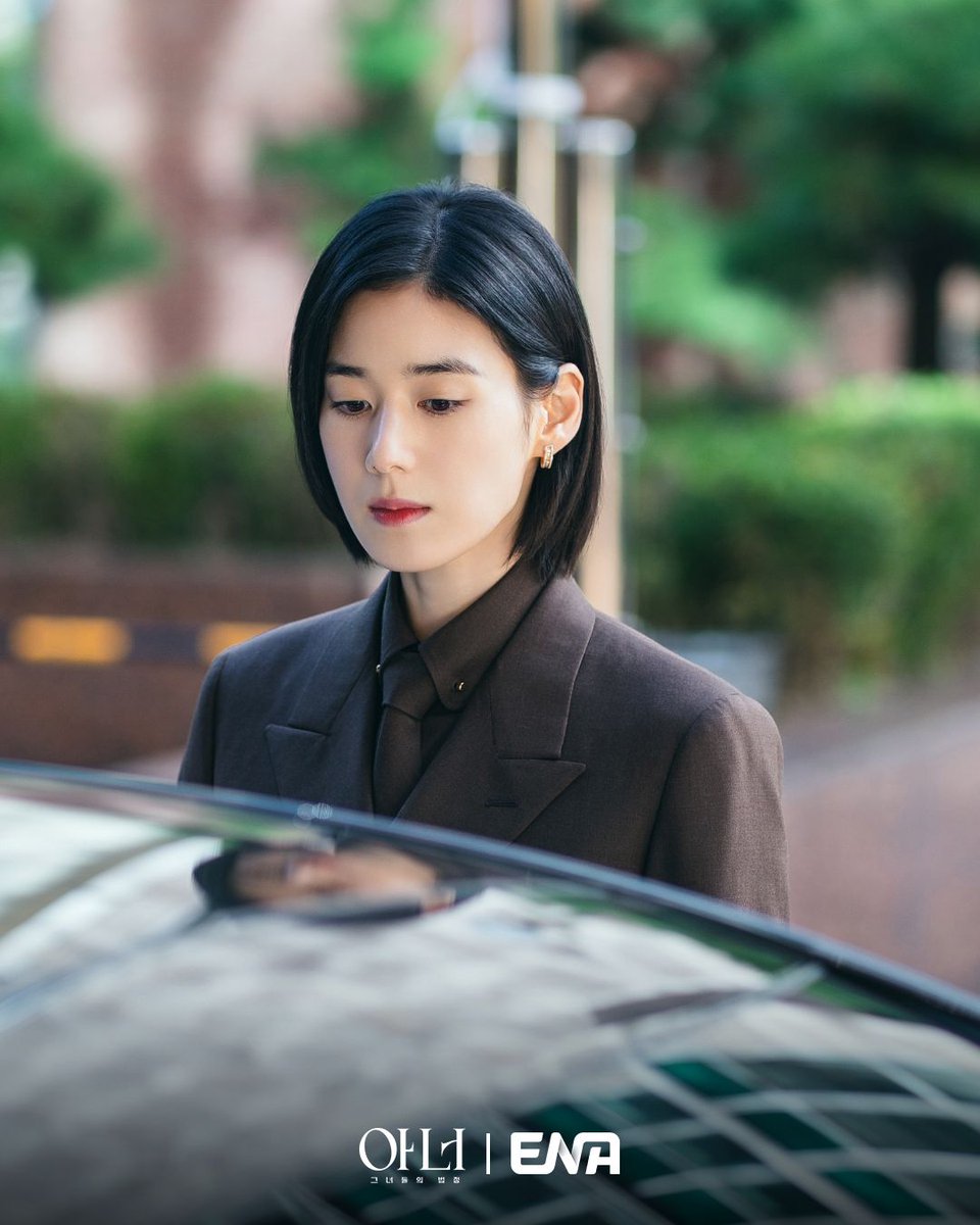 정은채, L&amp;J 되찾기 위해 거침없는 돌파 시작, 연우진과 손잡고 동맹 맺을까? 

ENA월화드라마 #아너_그녀들의법정
매주 월.화 밤 10시 ENA

#ENA #ENA드라마 #ENA월화드라마 #아너 #이나영 #LeeNayoung #정은채 #JungEunChae #이청아 #LeeChungah #연우진 #YeonWoojin #서현우 #SeoHyunwoo #최영준