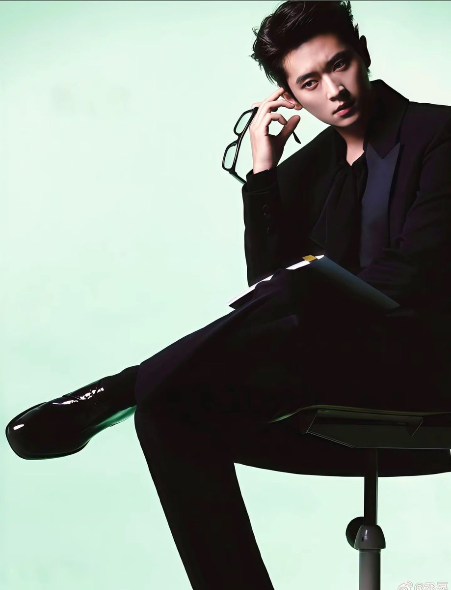 เหล่ยถ่ายแบบบ่อยๆได้ป่ะ หล่อสาดดดดด อหหหหหกกกกก.!!!!!